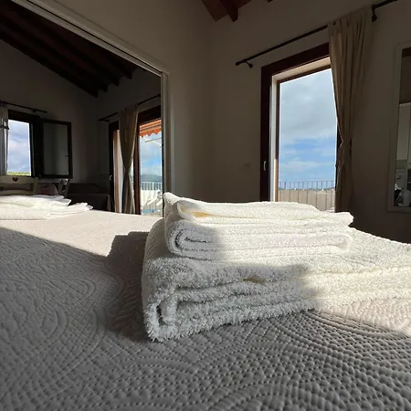 Zuccale I Vista Mare Con Terrazza דירה